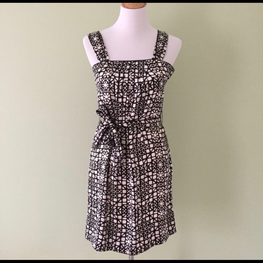 Black and white dress!